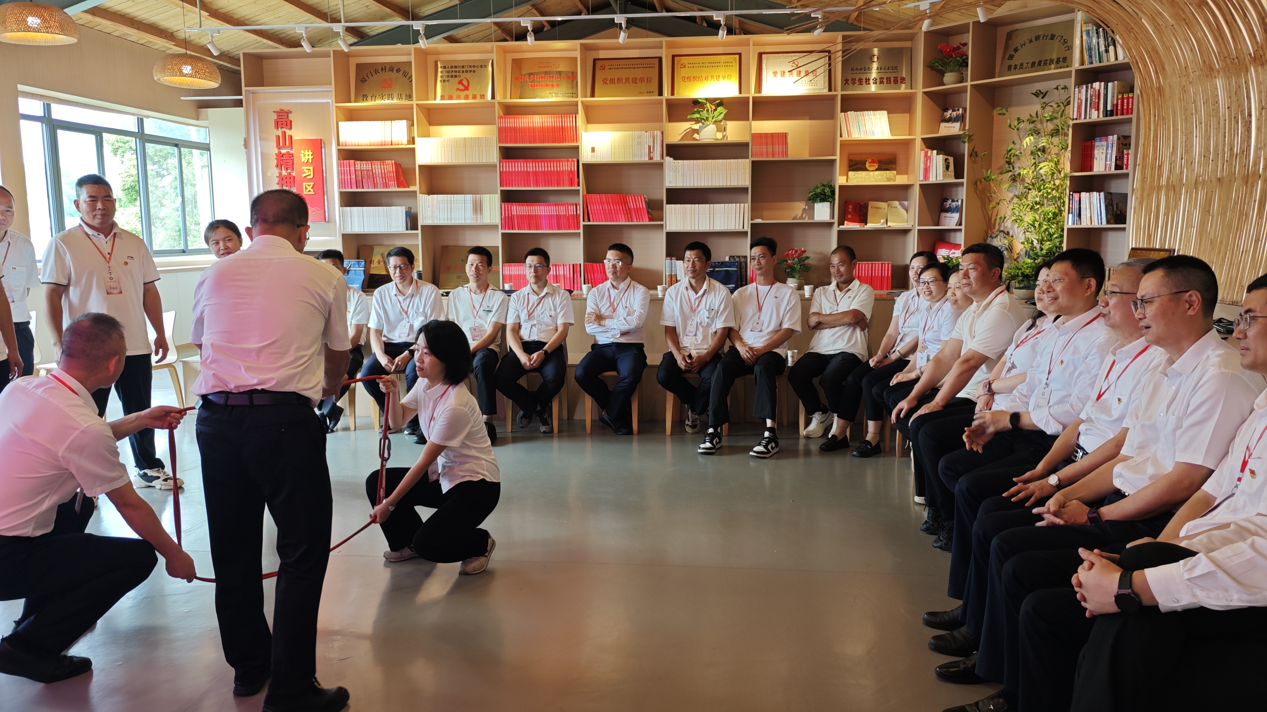 鑄魂強基 清風賦能｜廈門標準砂黨委赴軍營村開展沉浸式黨員教育培訓